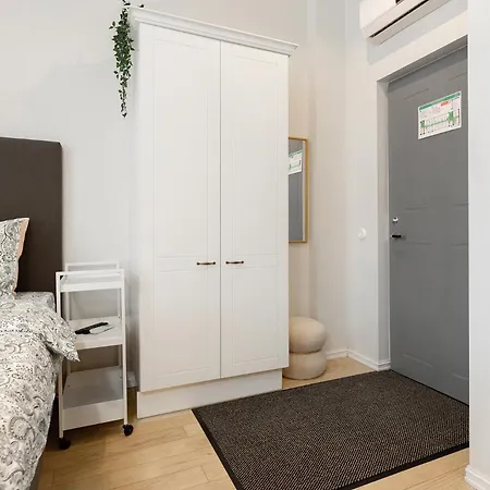 Modern Next To Old Town Apartment